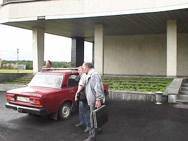 mos70012