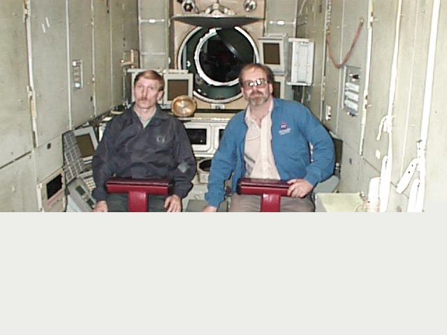 mos80010